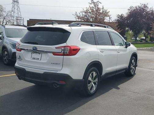 Crystal White Pearl 2024 Subaru Ascent Premium