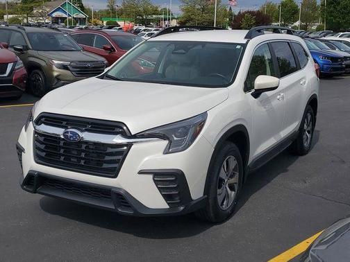 Crystal White Pearl 2024 Subaru Ascent Premium