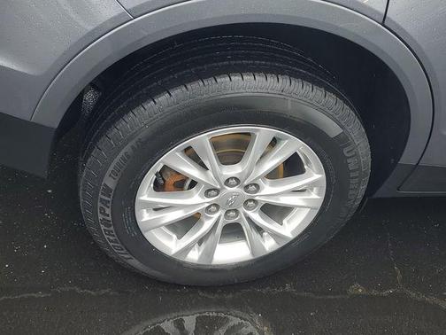 Silver 2021 Cadillac XT5 Luxury