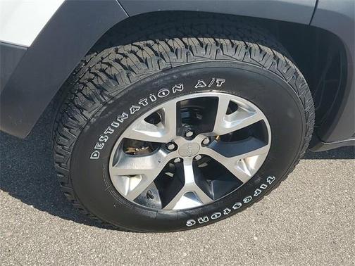 2014 Jeep Cherokee Trailhawk