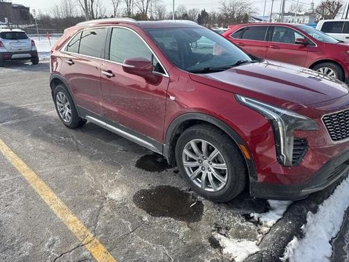 2021 Cadillac XT4 Premium Luxury
