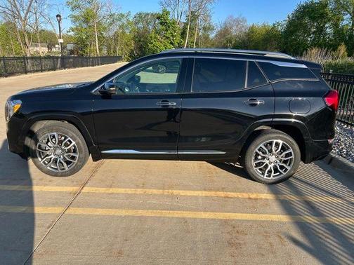 Ebony Twilight Metallic 2024 GMC Terrain Denali