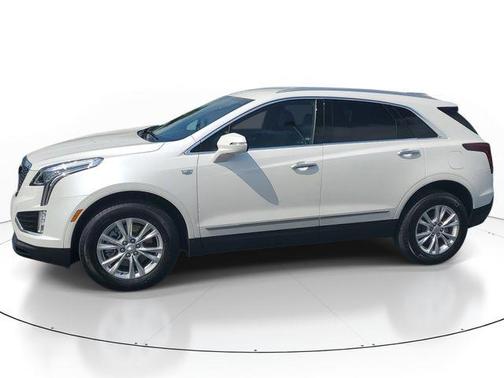 Crystal White Tri-Coat 2023 Cadillac XT5 Luxury
