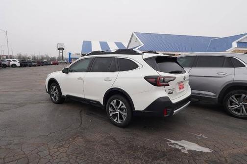 2022 Subaru Outback Touring