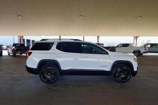 2022 GMC Acadia FWD SLT