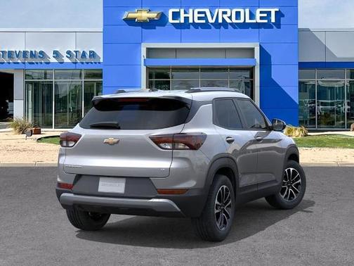 Sterling Gray Metallic 2026 Chevrolet Trailblazer LT
