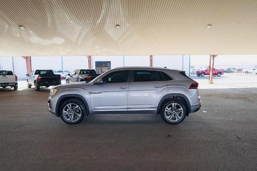 2024 Volkswagen Atlas Cross Sport 2.0T SEL