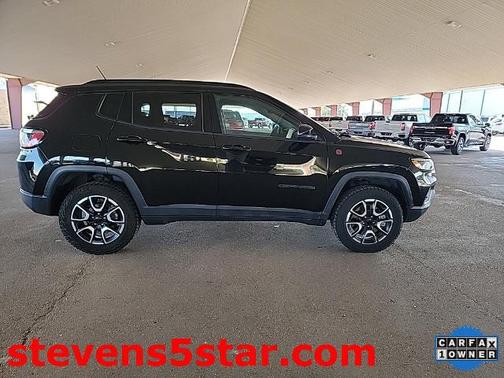2024 Jeep Compass Trailhawk