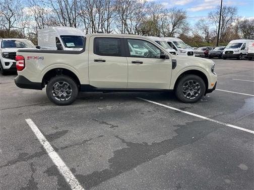 2025 Ford Maverick XLT