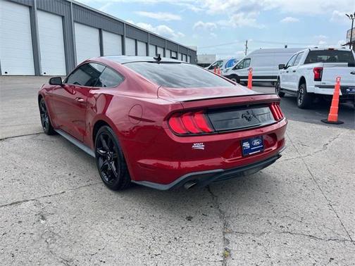 2020 Ford Mustang EcoBoost