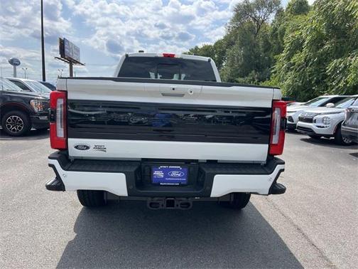 2026 Ford F-350 Platinum
