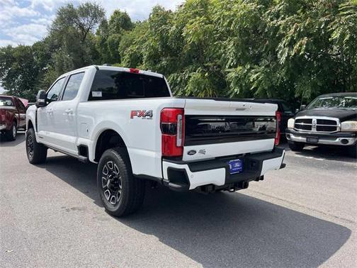 2026 Ford F-350 Platinum