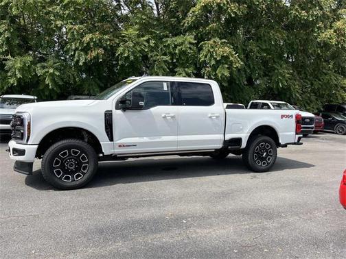 2026 Ford F-350 Platinum