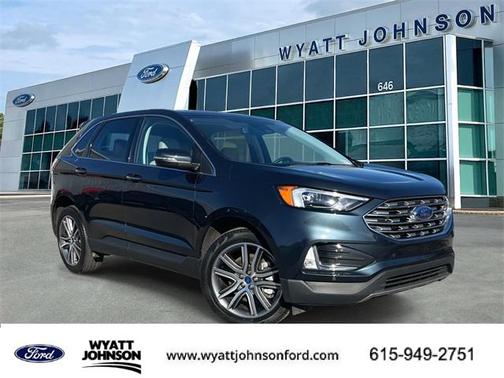 2022 Ford Edge Titanium