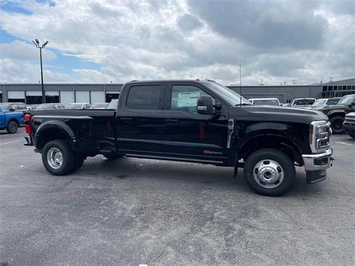 2025 Ford F-350 Lariat