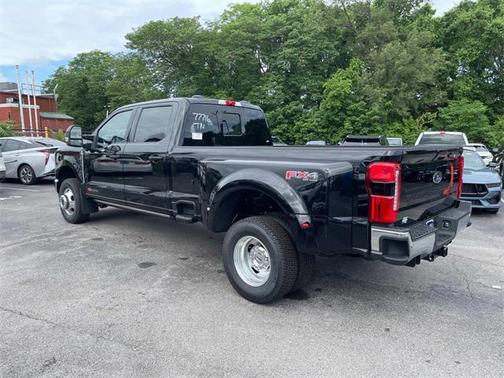 2025 Ford F-350 Lariat