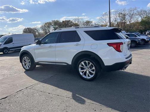 2022 Ford Explorer Platinum