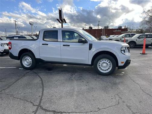 2025 Ford Maverick XL