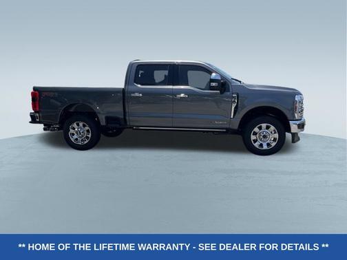 CARBONIZED GRAY 2026 Ford F-350 LARIAT SUPER DUTY