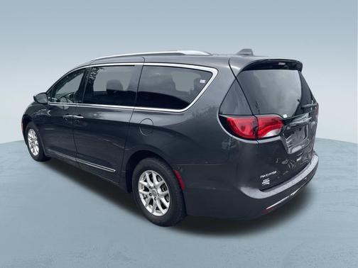 Granite Crystal Clearcoat Metallic 2020 Chrysler Pacifica TOURING L