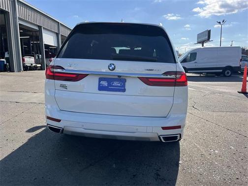 2022 BMW X7 xDrive40i