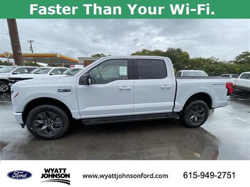 2025 Ford F-150 Lightning Flash