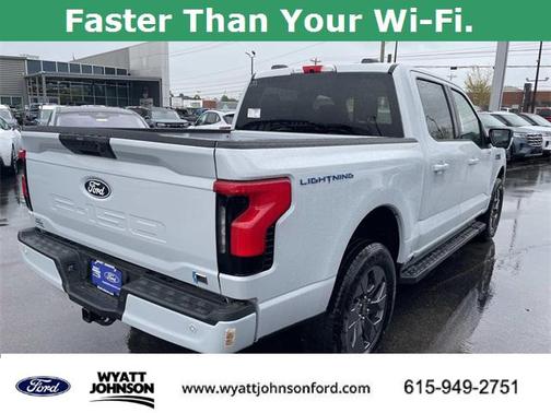 2025 Ford F-150 Lightning Flash