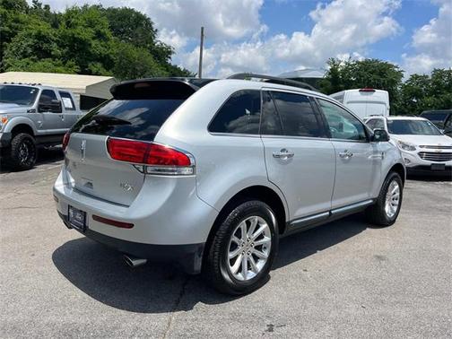 2015 Lincoln MKX Base