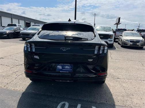 2021 Ford Mustang Mach-E California Route 1