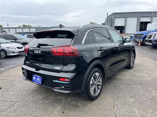 2022 Kia Niro EV EX