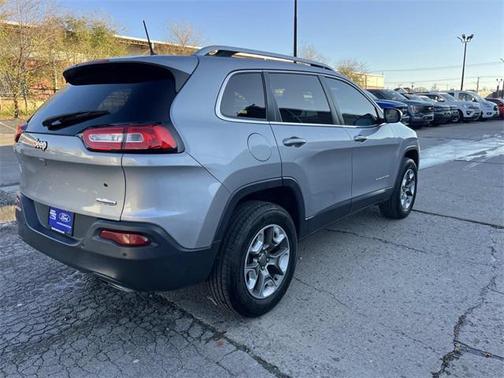 2017 Jeep Cherokee Latitude