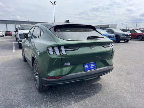 Eruption Green Metallic 2026 Ford Mustang Mach-E Premium