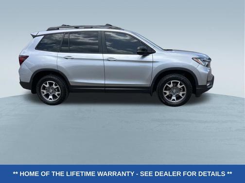 Lunar Silver Metallic 2023 Honda Passport TRAILSPORT