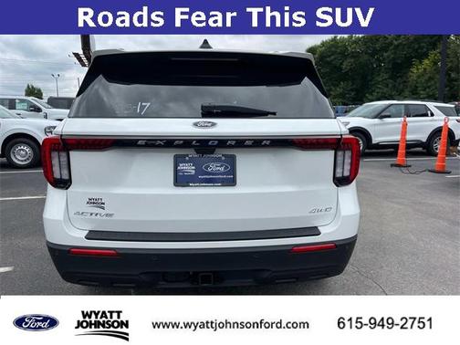 2025 Ford Explorer Active