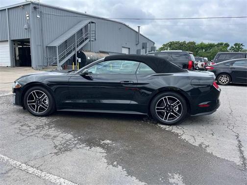 2022 Ford Mustang EcoBoost Premium