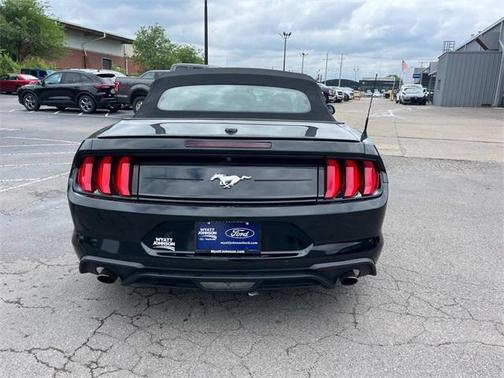 2022 Ford Mustang EcoBoost Premium
