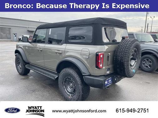 2025 Ford Bronco Outer Banks