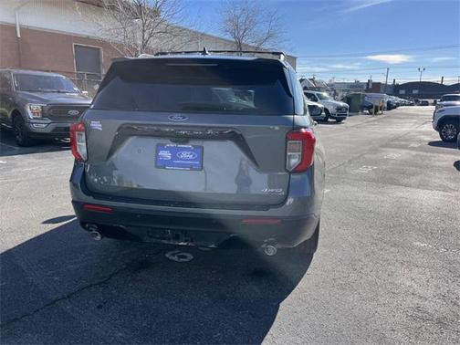 2023 Ford Explorer ST-Line