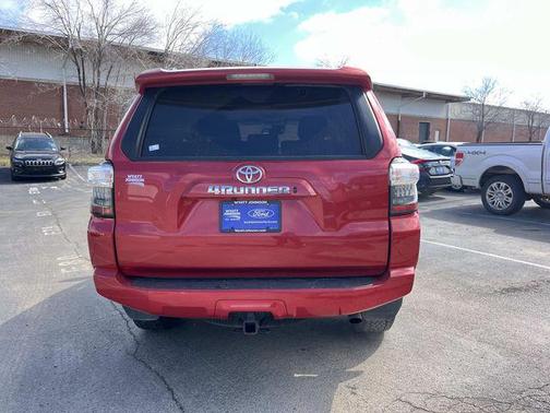 2024 Toyota 4Runner SR5