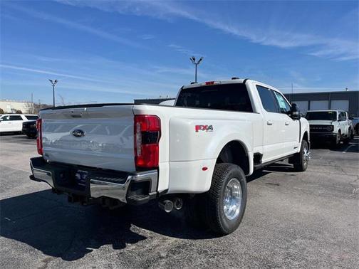 2025 Ford F-350 Lariat