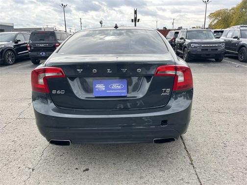 2014 Volvo S60 T5 Platinum