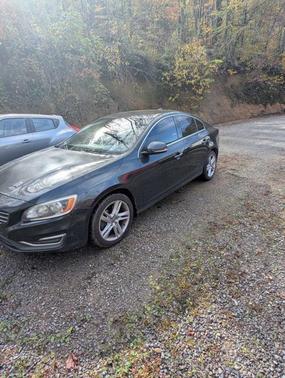 2014 Volvo S60 T5 Platinum