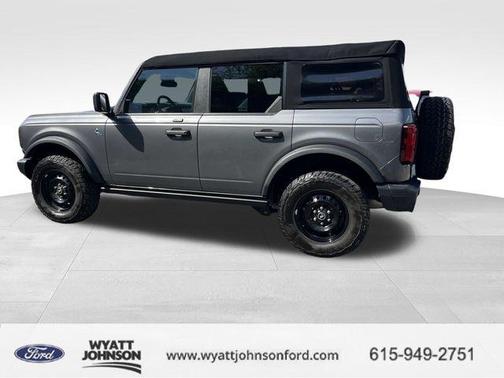 Carbonized Gray Metallic 2023 Ford Bronco Black Diamond