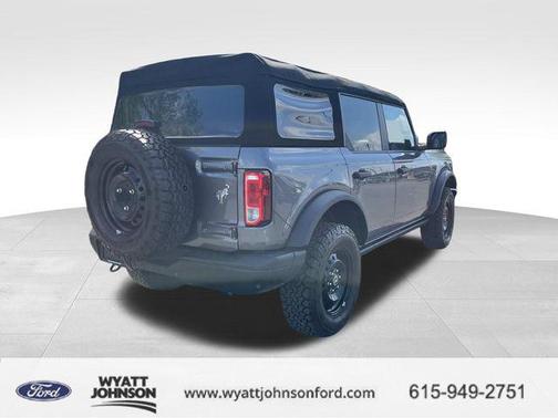 Carbonized Gray Metallic 2023 Ford Bronco Black Diamond
