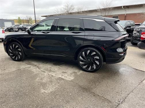 2024 Lincoln Nautilus Black Label