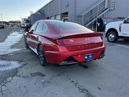 2021 Hyundai SONATA Limited