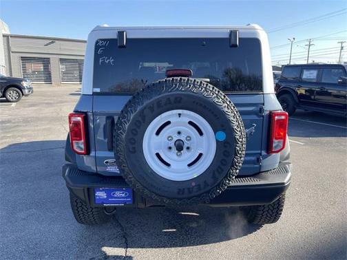 2025 Ford Bronco Heritage Edition
