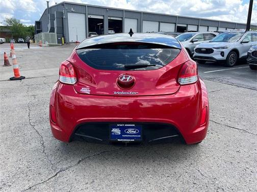 2015 Hyundai Veloster Base