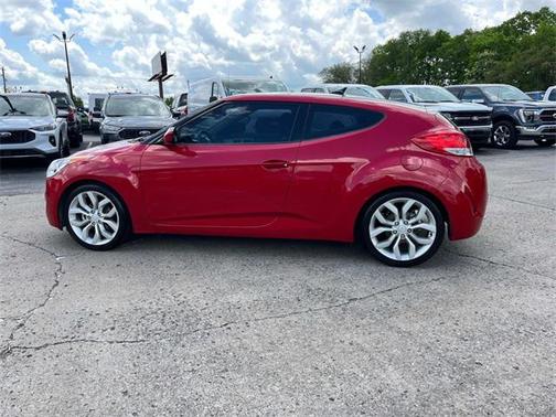 2015 Hyundai Veloster Base