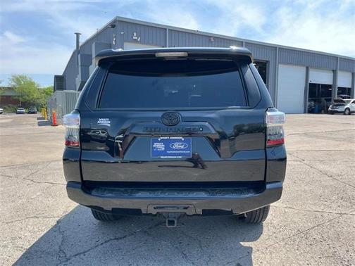 2017 Toyota 4Runner SR5